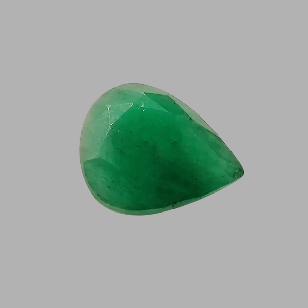 Emerald  -   5.11 Carat