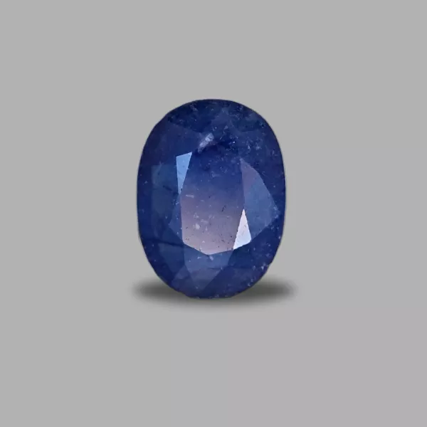 Blue Sapphire - 4.48 Carat
